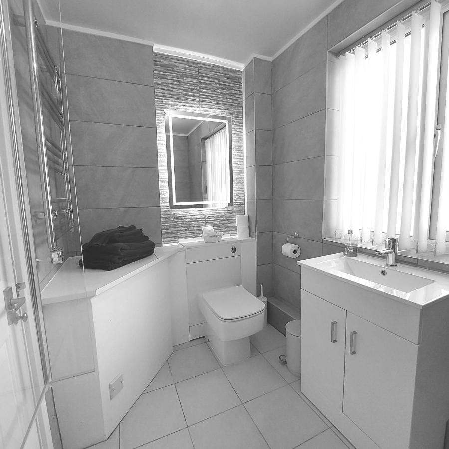 Bonnie'S Apartment, Adults Only Bowness-on-Windermere Bagian luar foto